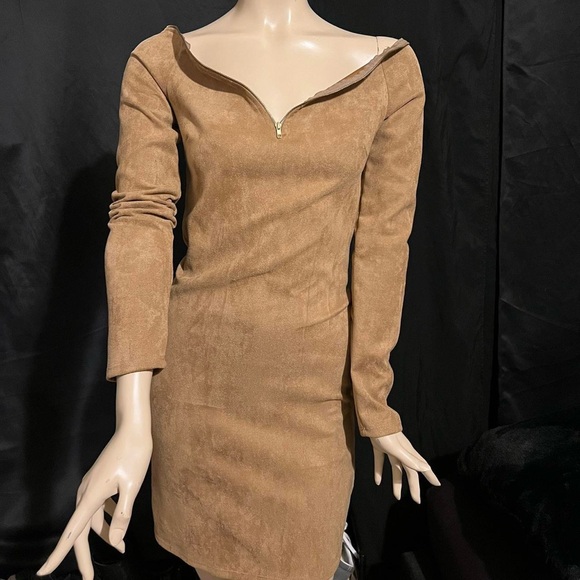 Halloween Pocohantas Dress - Picture 3 of 4